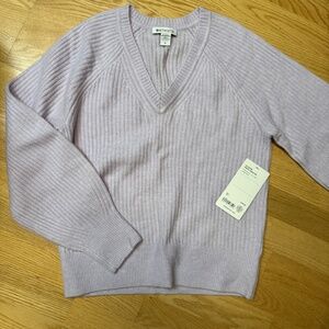 Athleta V Neck Lavender color Sweater